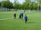 S.K.N.W.K. JO7-1 op toernooitje bij W.I.K. '57 zaterdag 3 mei 2025 (12/81)